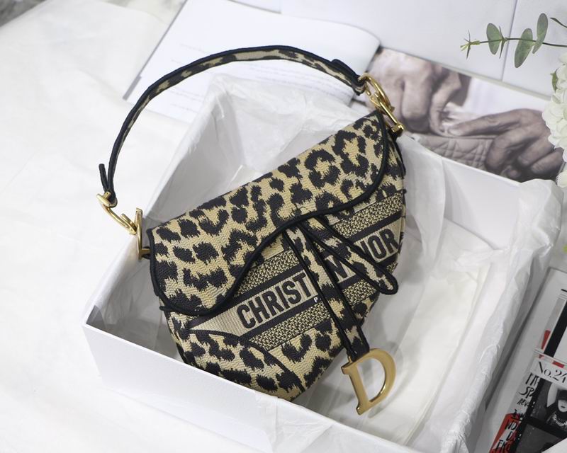 DIOR M9001 25.5x20x6.5cm yz1