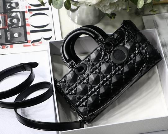 Dior Lady M6002 26x13.5x5cm yz1