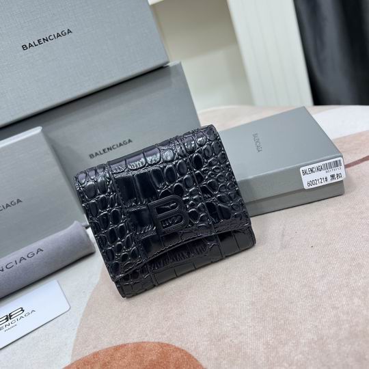 Balenciaga 6002121黑扣10.9x7.9x4.8cm zy
