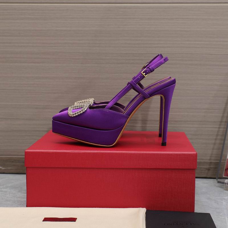 Valentino 35-40 15cm mnw40