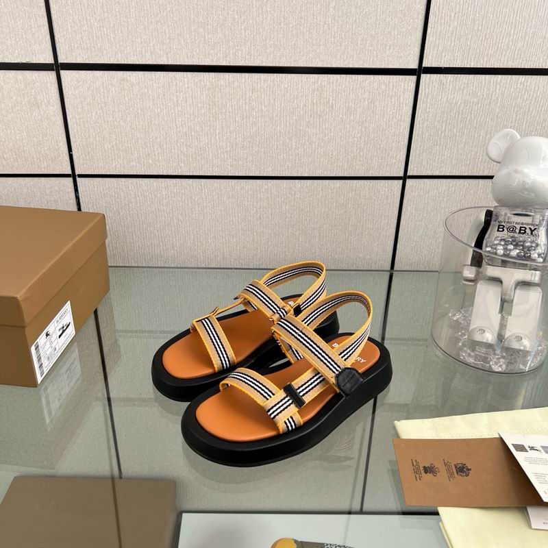 2024 Burberry Sandals 0402