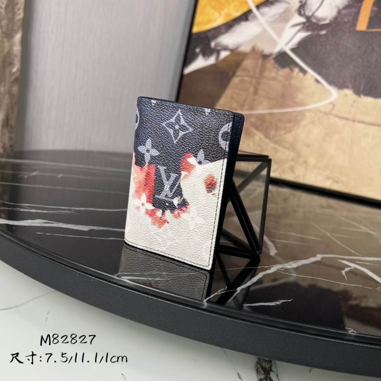 M82828 7.5X11.1X1cm YG