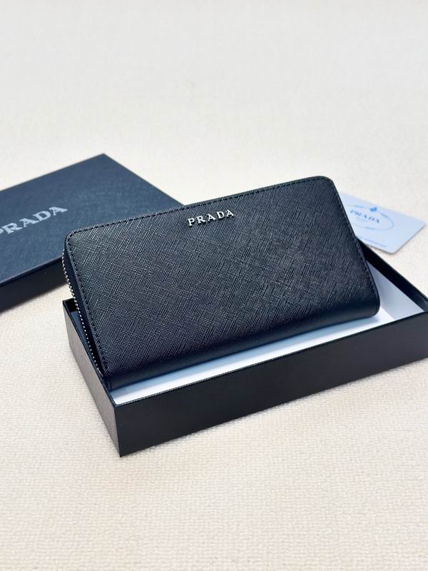 Prada 20x10cmZC1