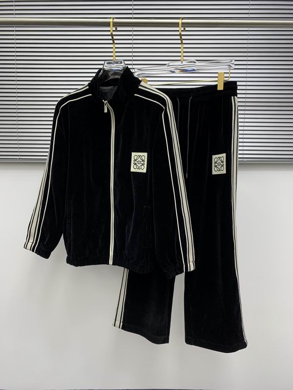Loewe 长袖套装 0812