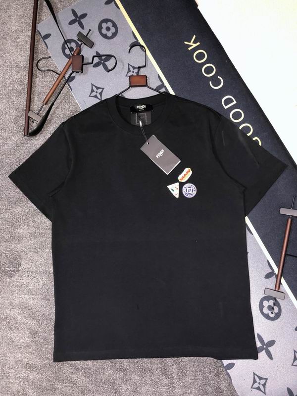 Fendi T Shirt hgnt 0628