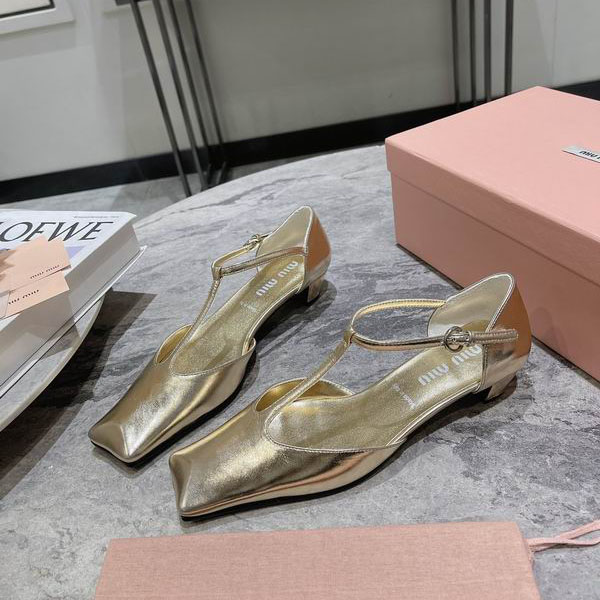 2025 Miumiu Single Shoes 0816