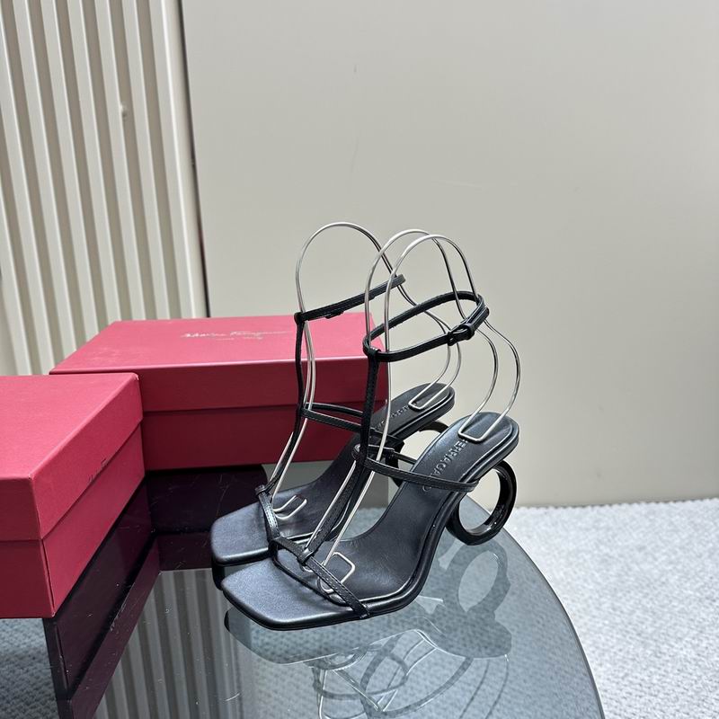 2024 Ferragamo Female Sandals 0614