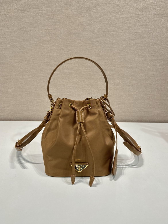 Prada 1BE067 15.5x19.5x10cm AP