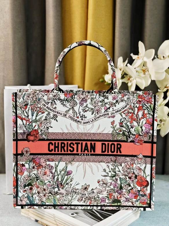 42X35X18cm 051603 WO 2colour