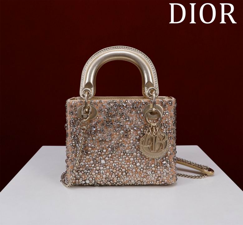 M0505841 17X15X7cm BG
