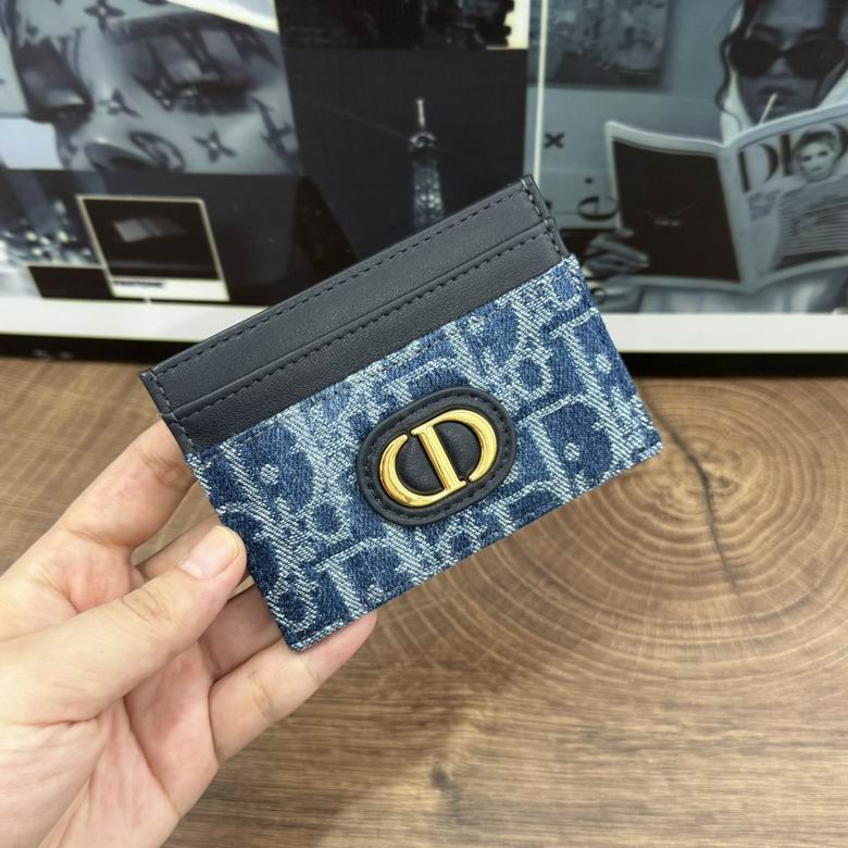 S2152 10.5X7.5X1cm CC