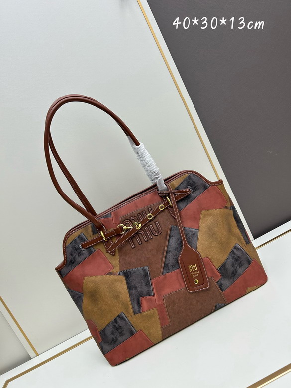 Miu 8824 40x30x13cm jj