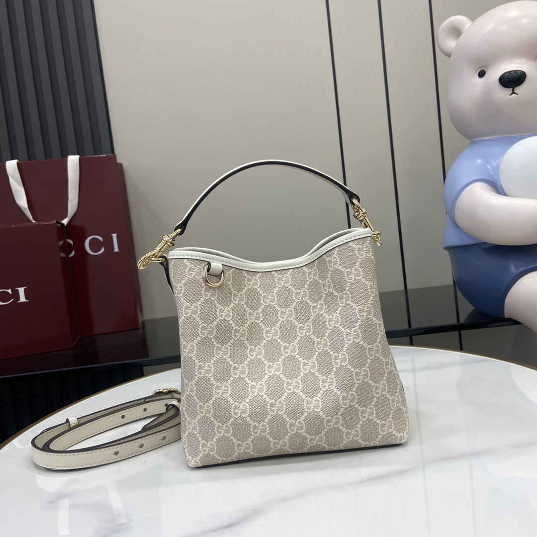 815118 19X18X11cm YG