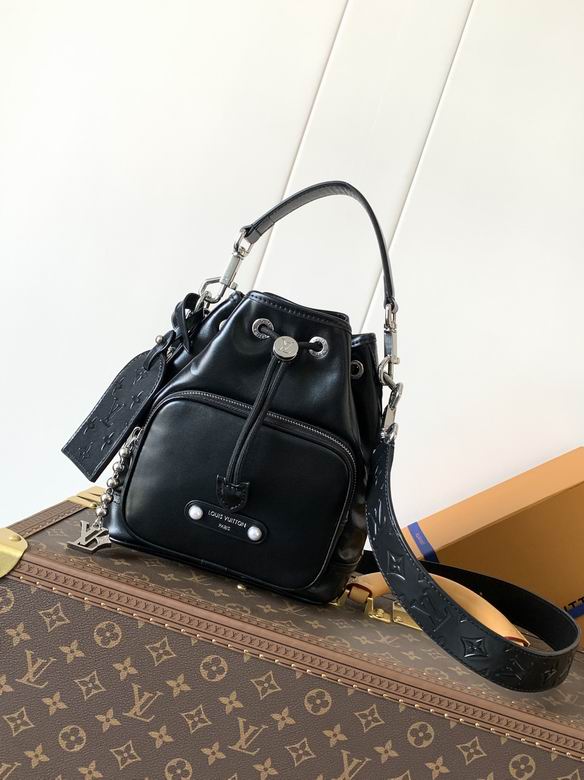 M13985 24X16X22cm WP