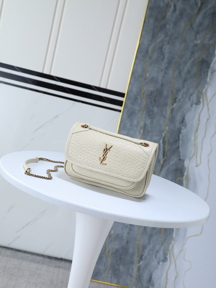 YSL niki 828736 18x12.5x5cm 8D
