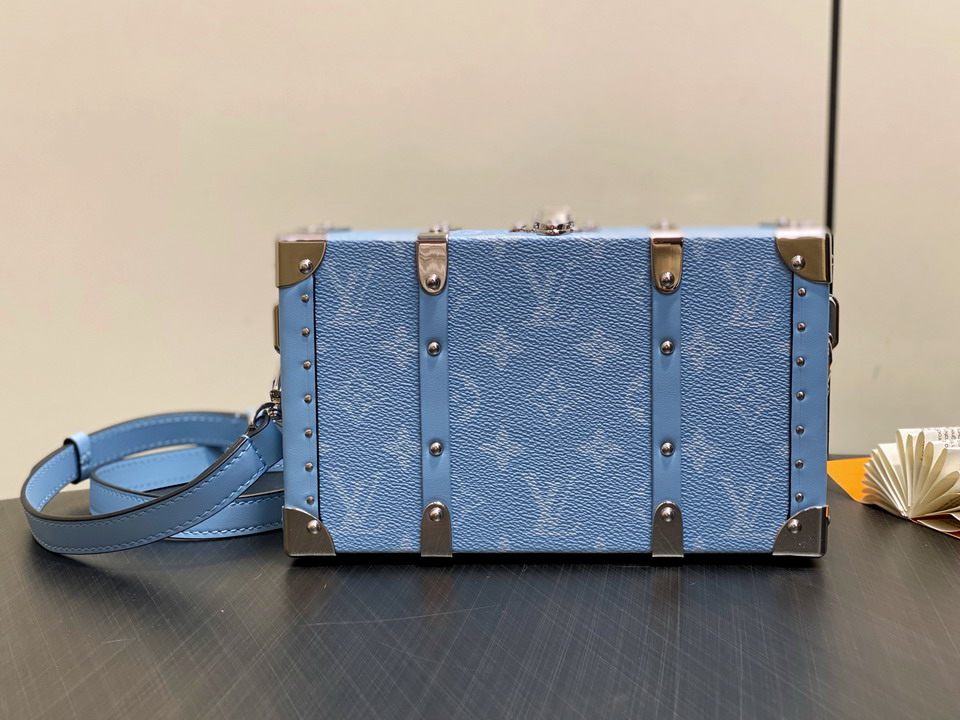 Wallet  m13562 12.3x6x21.5cm gf