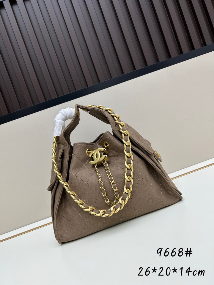 Chanel 9668 26x20x14cm jj13