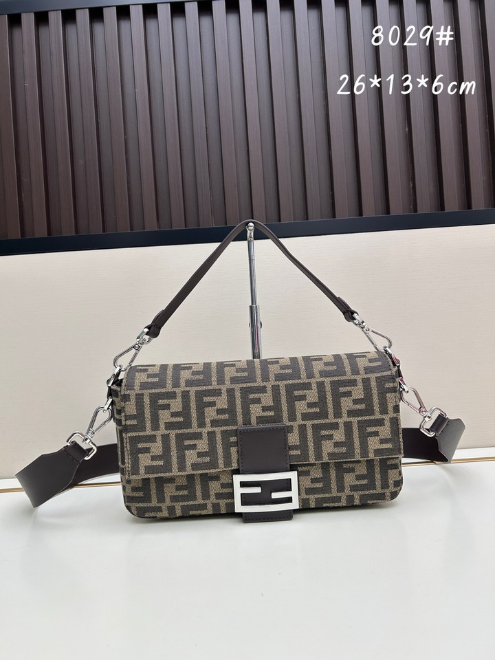 Fendi F8029 26x6x13cm jj