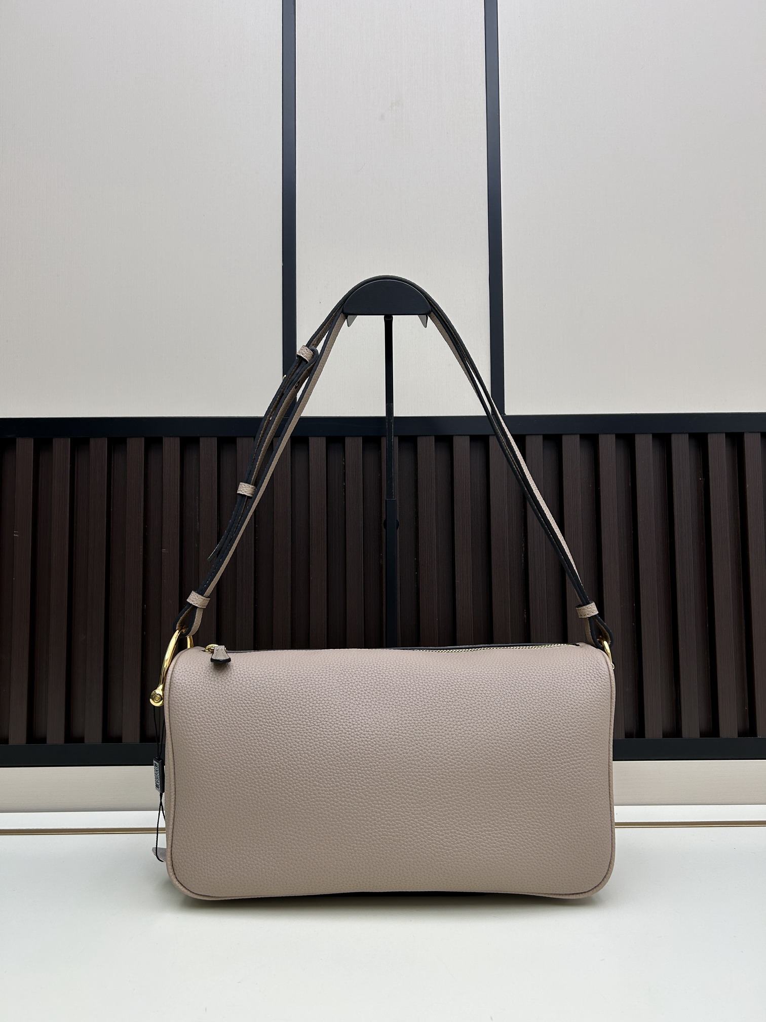 GG 08935 31.5x17x12cm jj6
