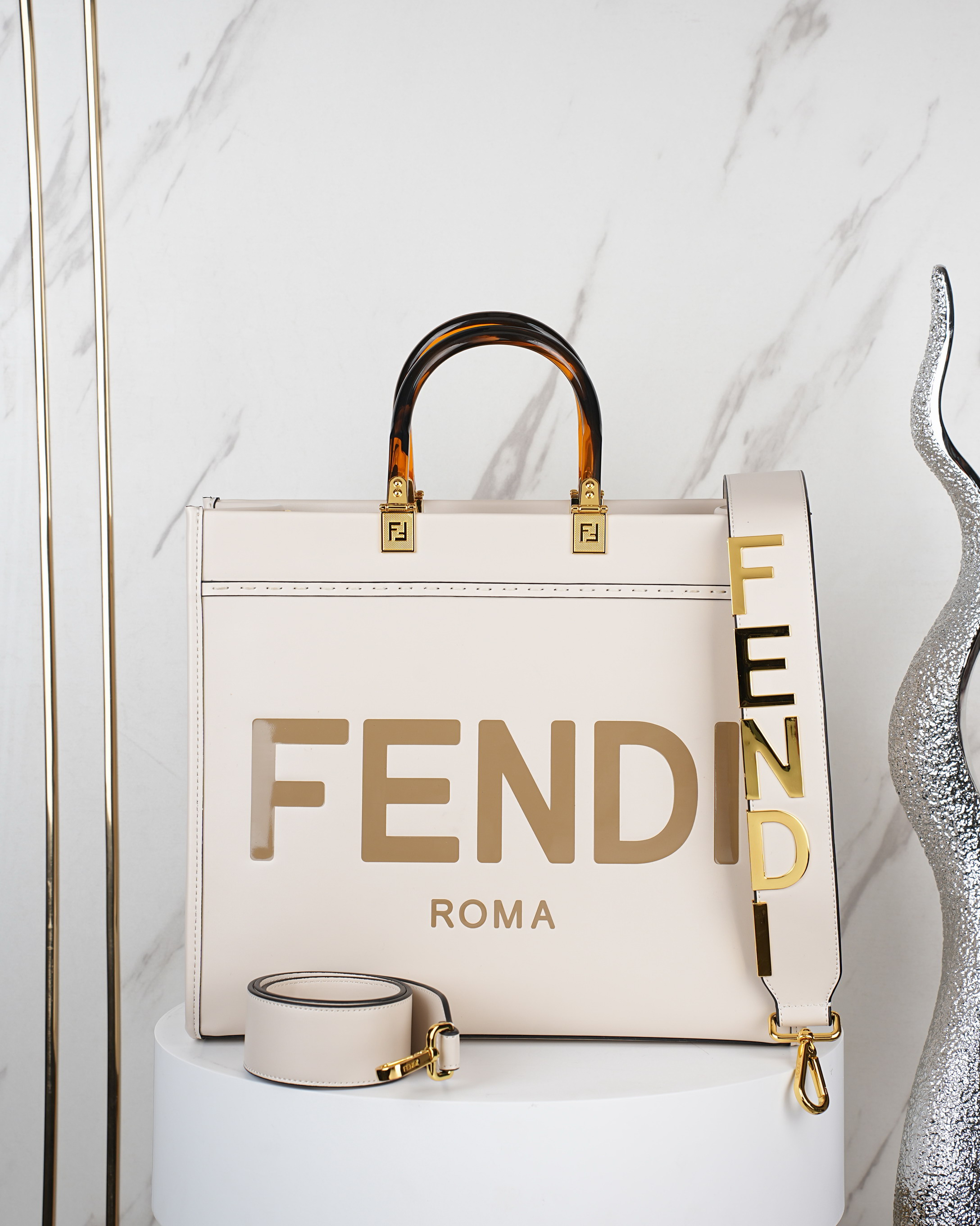 Fendi 35x17x31cm jj