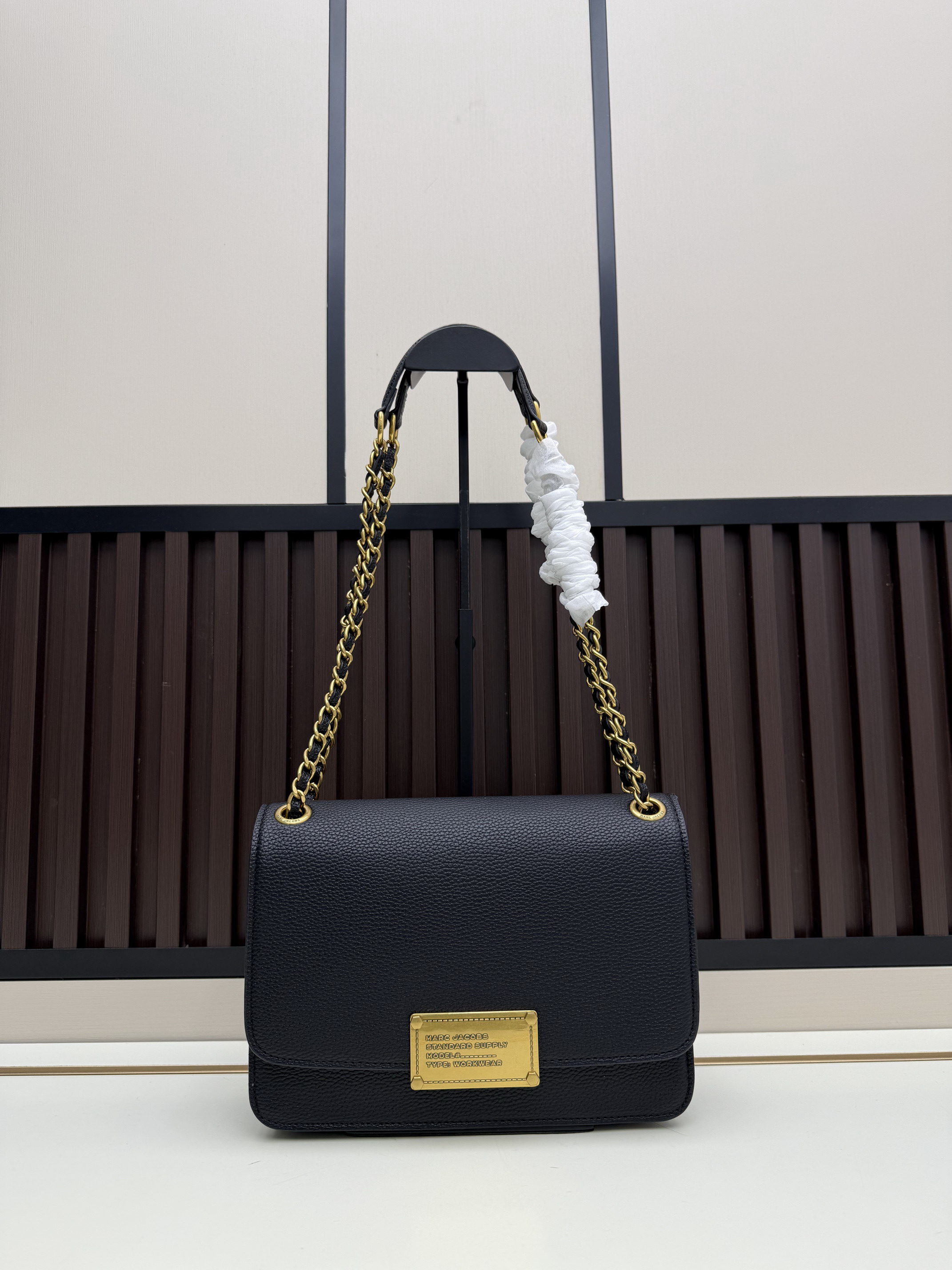 Marc Jacobs 008942 24x7x17cm jj8