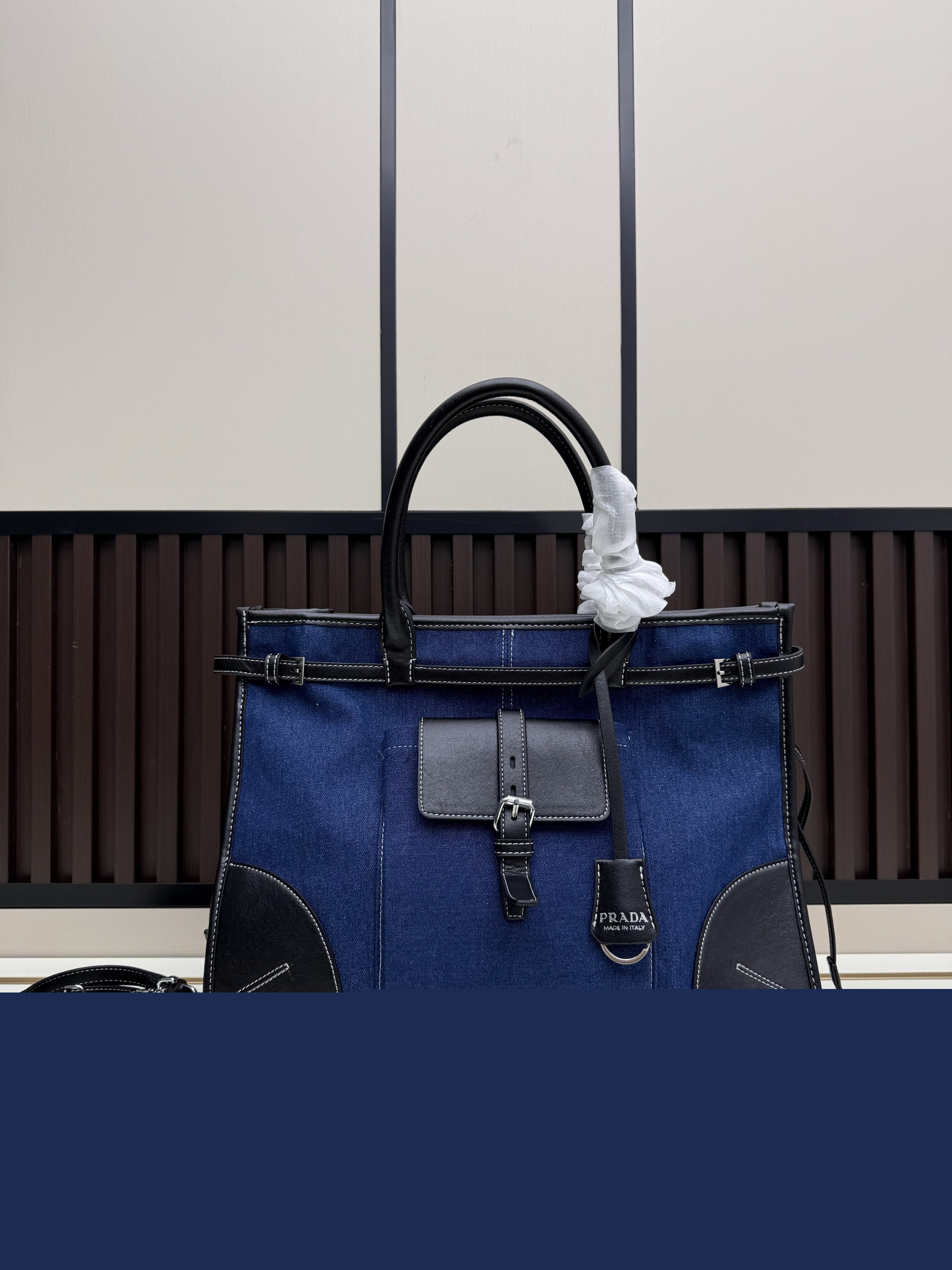 Prada 2602 38x30x12cm jj1