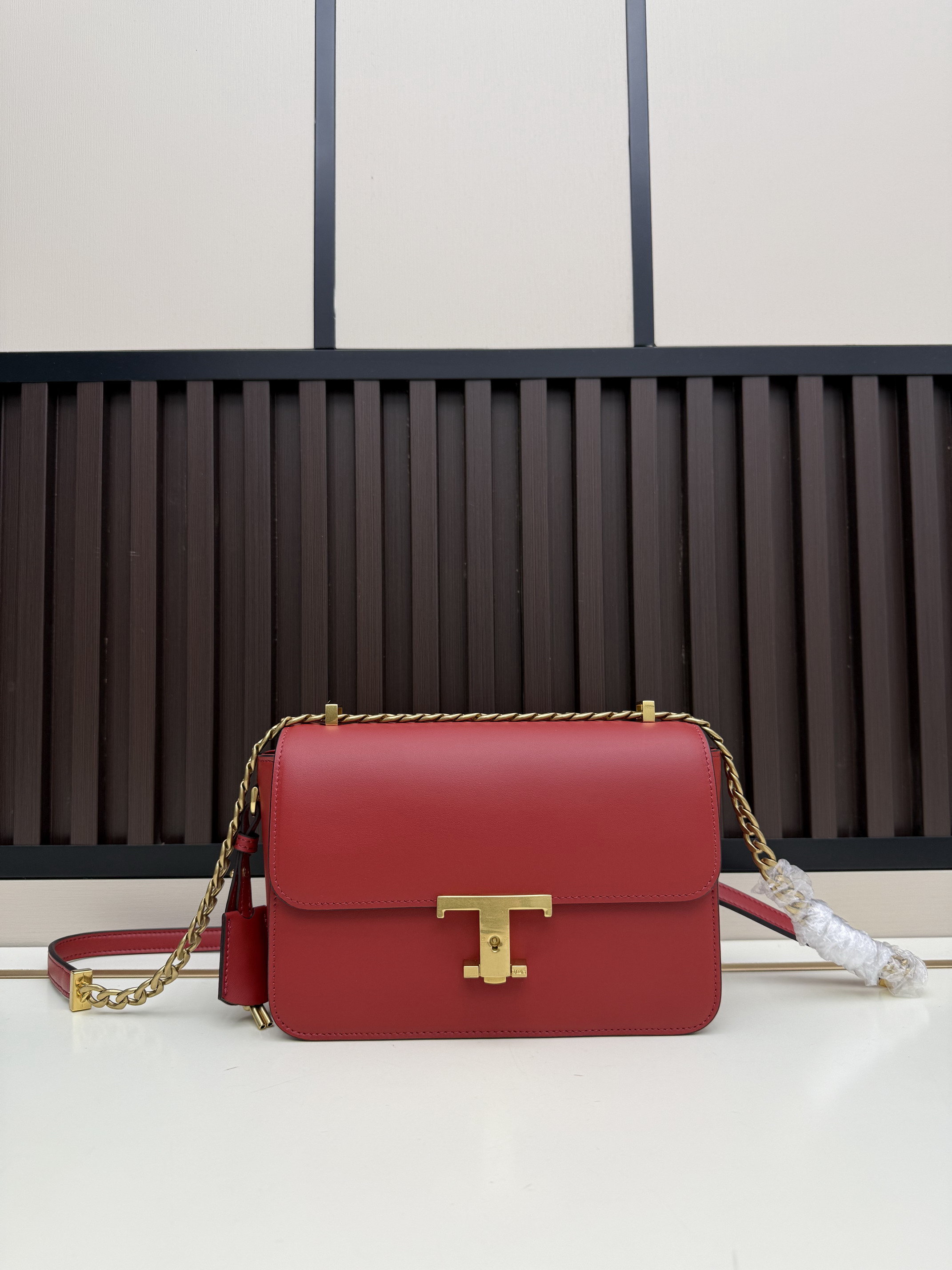 Tods 003855 22x14.5x8cm jj5