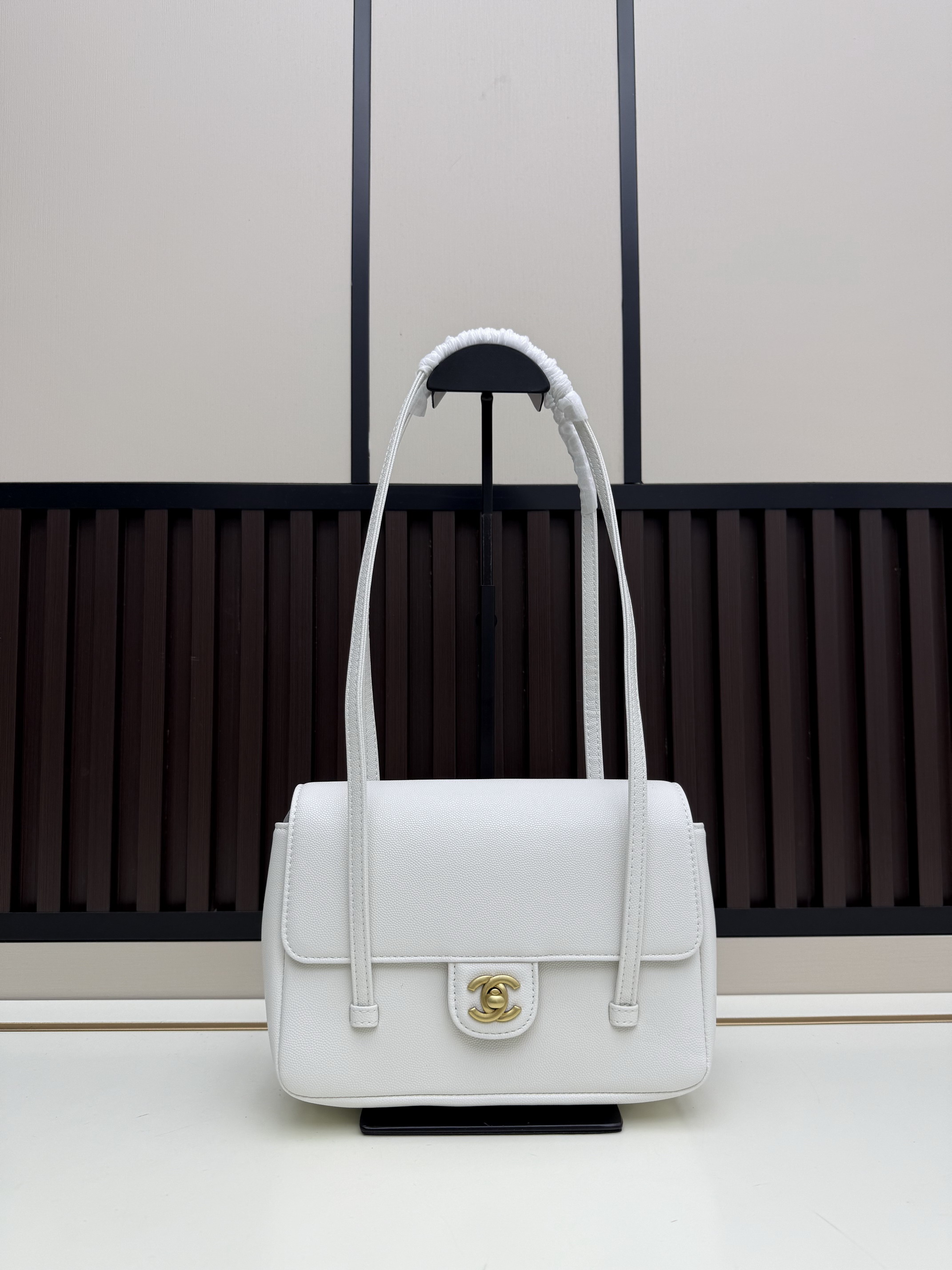 Chanel 026 15x22x7cm jj2