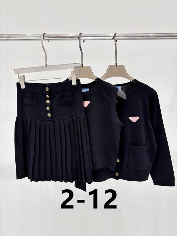 Prada S-XL 186