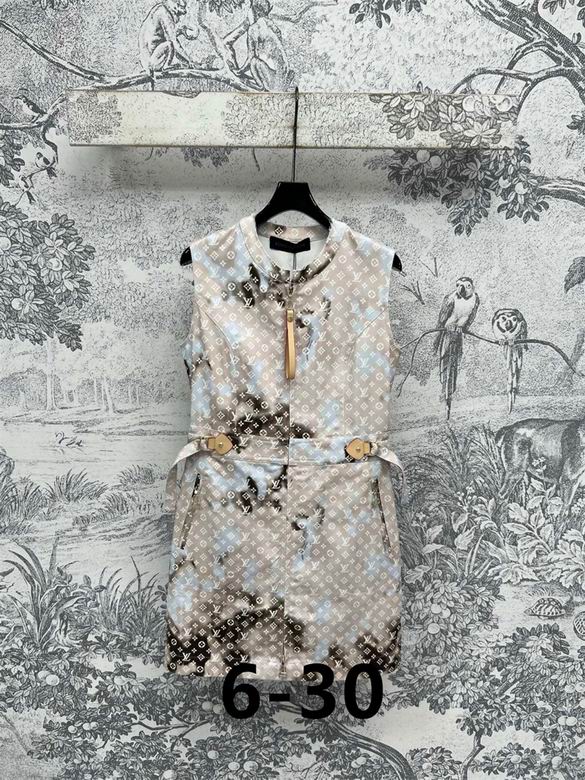 LV S-XL 244