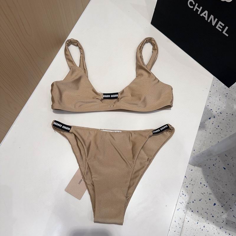 MiuMiu S-XL 12