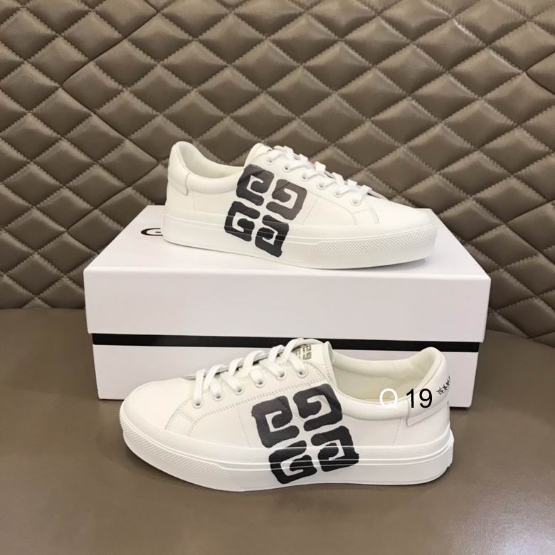 Givenchy Men low cut Ts