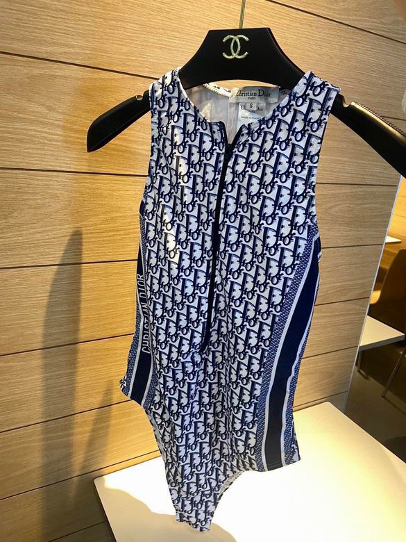 Dior S-XL 116