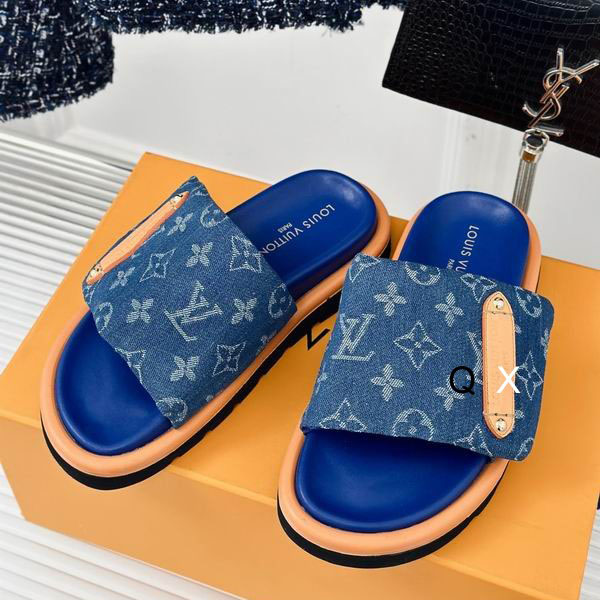 LV slippers man Ts