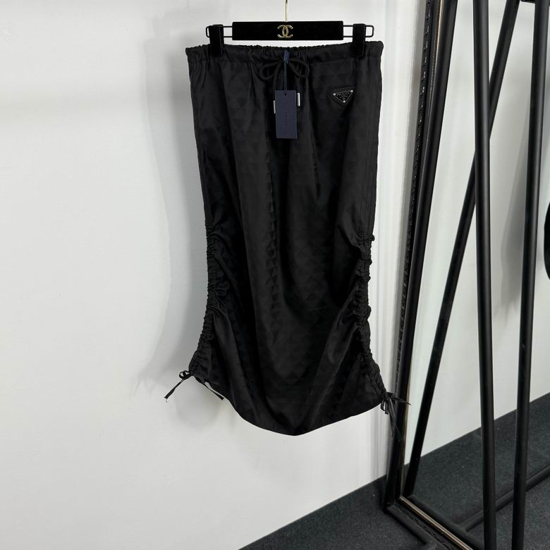 Prada S-XL 136