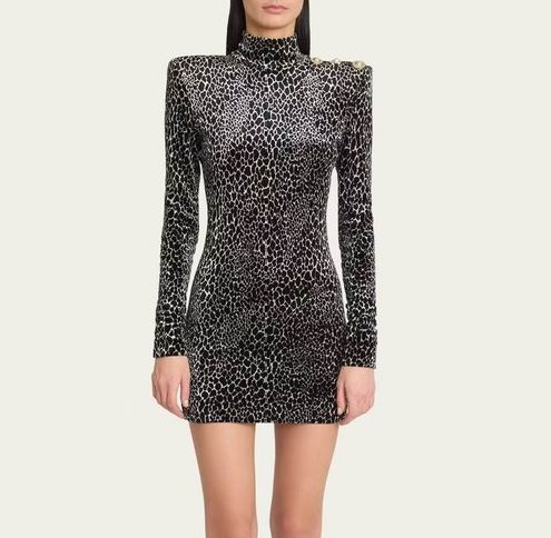 Balmain S-XL 02