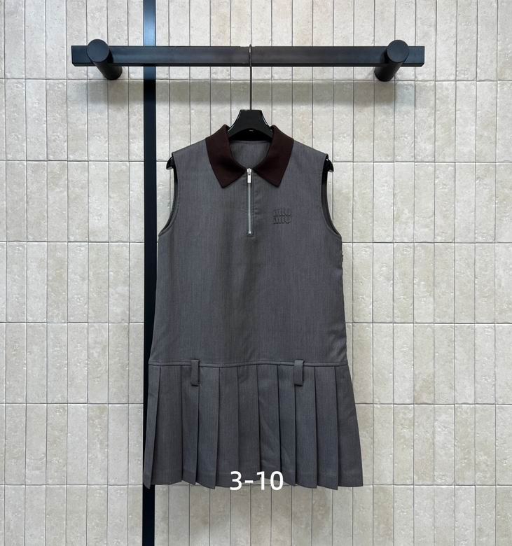 MiuMiu S-XL 135