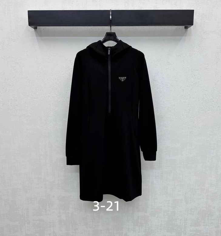 Prada S-XL 44