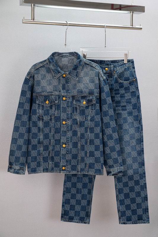 LV 2 Pieces qqt