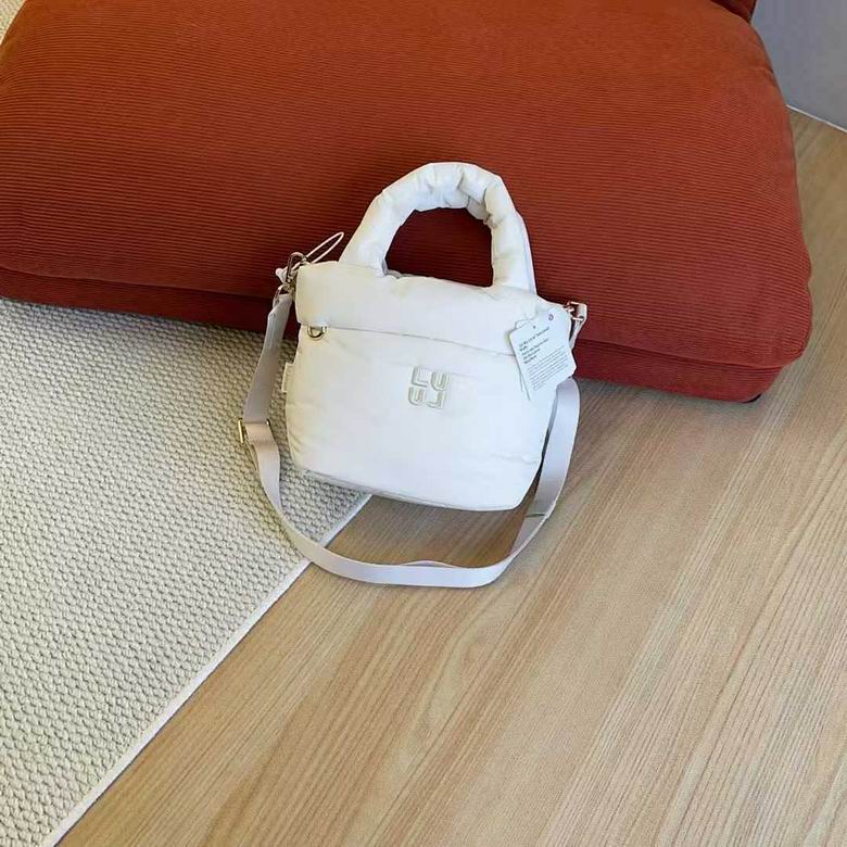 Lululemon 2C YD