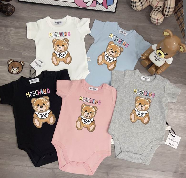 Moschino sz59 66 73 80 85 90 33