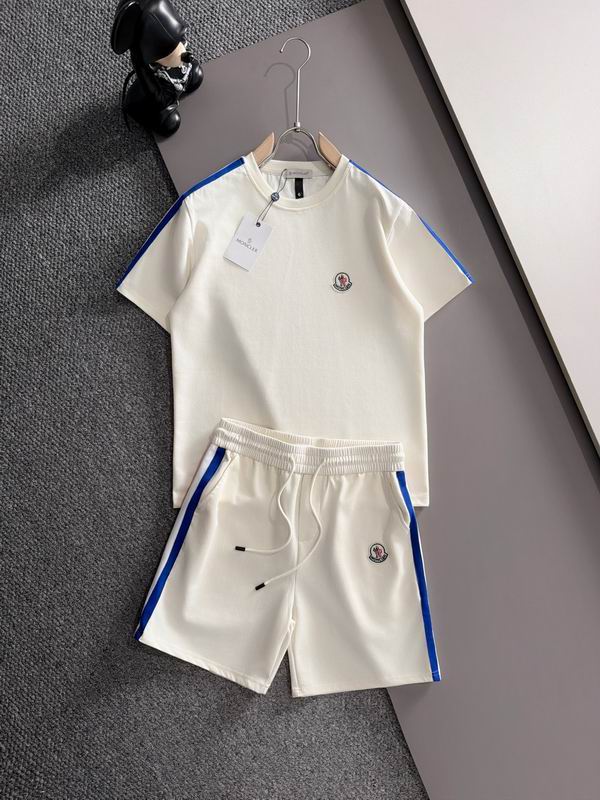 Moncler M-3XL omtr280