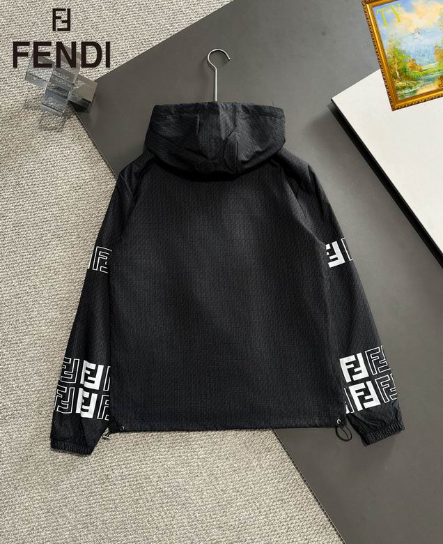 Fendi M-3XL 25tn89