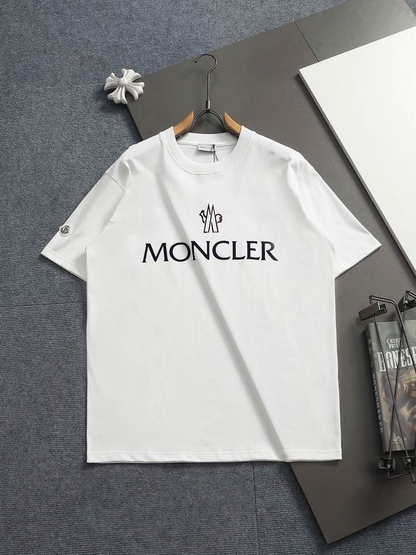Moncler T Shirt aat 0514