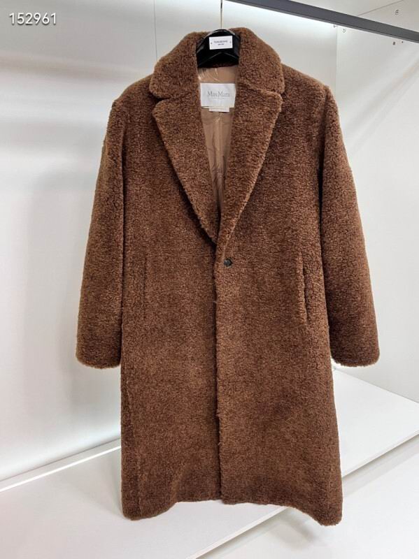 MaxMara 48-56 26yr21