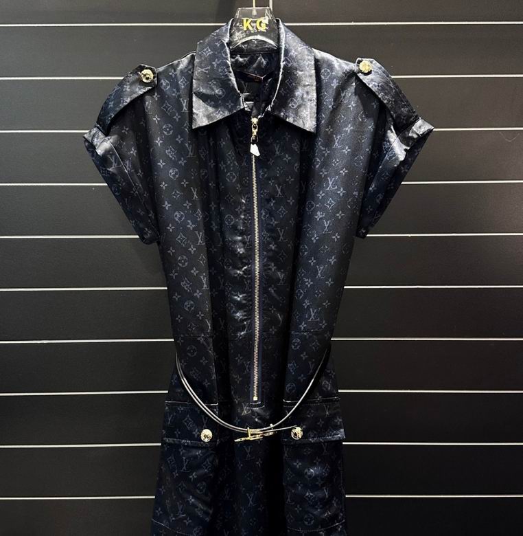 LV S-XL 23
