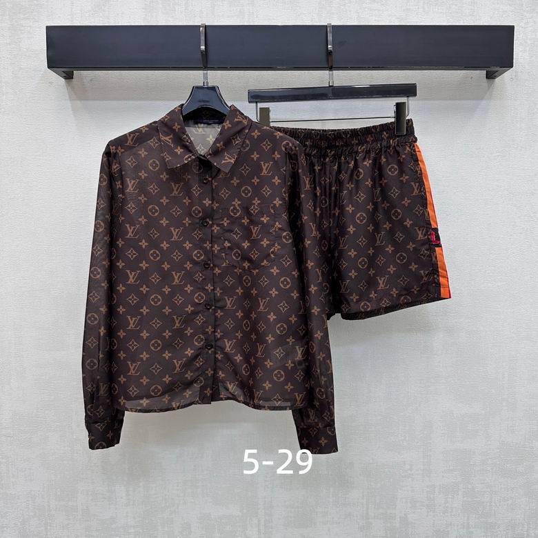 LV S-XL 157