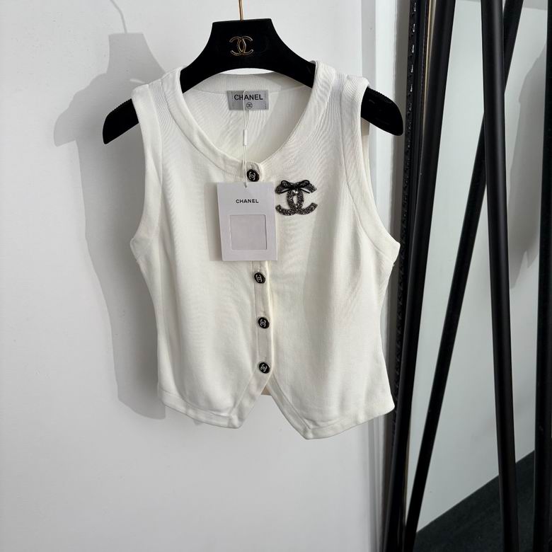 Chanel Uniform 329