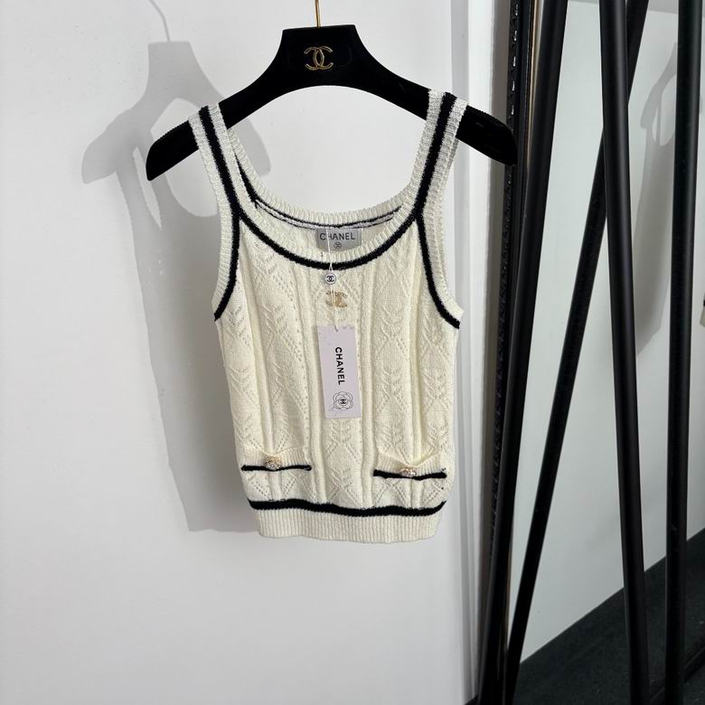 Chanel Uniform 338