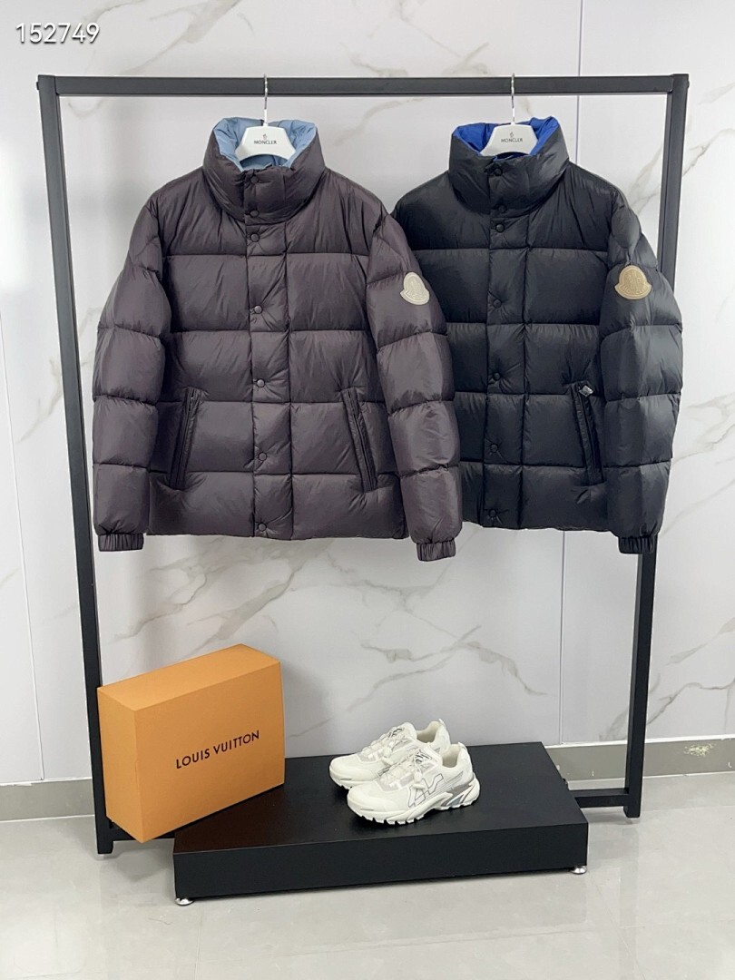 Moncler sz1-5 26yr477